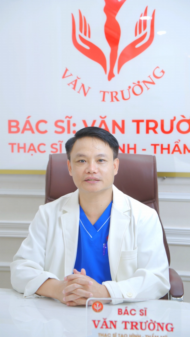 Dr. Văn Trường portrait